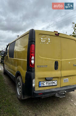 Минивэн Renault Trafic 2003 в 