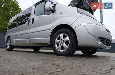 Мінівен Renault Trafic 2014 в 