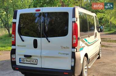 Минивэн Renault Trafic 2010 в 