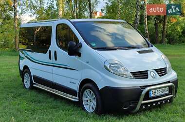 Минивэн Renault Trafic 2010 в 