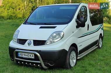 Минивэн Renault Trafic 2010 в 