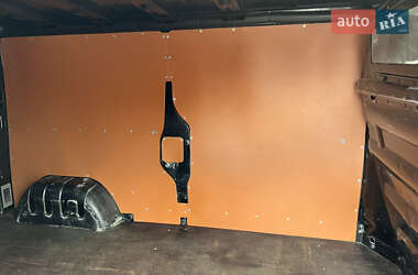 Вантажний фургон Renault Trafic 2013 в 