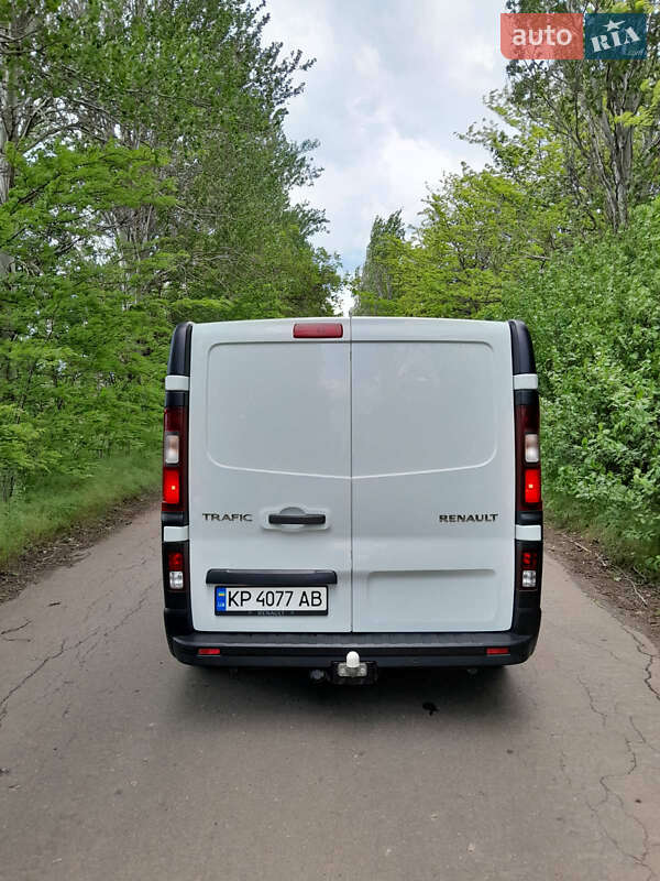 Грузовой фургон Renault Trafic 2016 в Запорожье