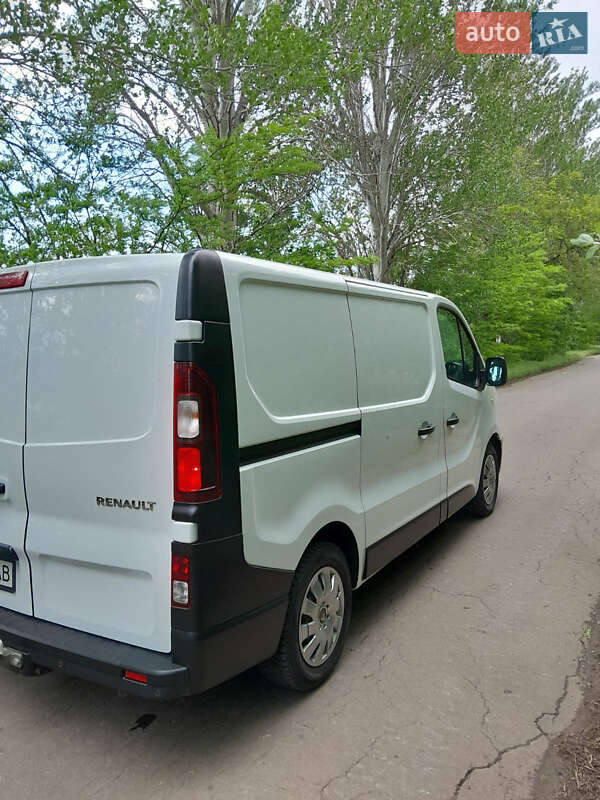Грузовой фургон Renault Trafic 2016 в Запорожье