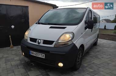 Вантажний фургон Renault Trafic 2005 в Одесі