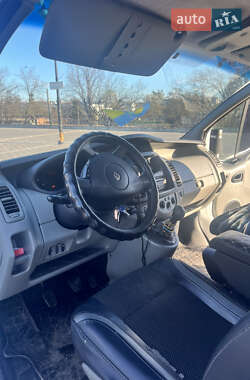 Мінівен Renault Trafic 2010 в 