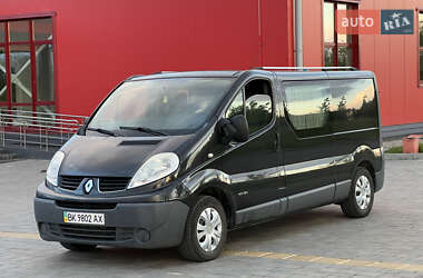 Мінівен Renault Trafic 2007 в Здолбуніві
