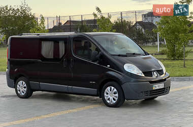 Минивэн Renault Trafic 2007 в 