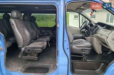 Мінівен Renault Trafic 2011 в 