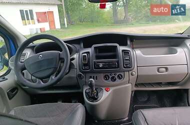 Мінівен Renault Trafic 2011 в 