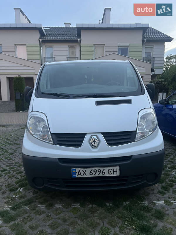 Renault Trafic 2012