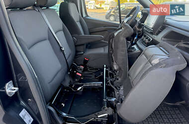 Минивэн Renault Trafic 2022 в 