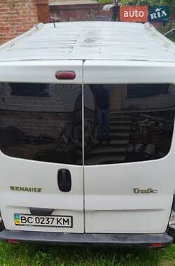 Минивэн Renault Trafic 2005 в 