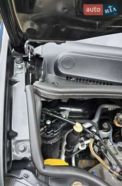 Минивэн Renault Trafic 2007 в 