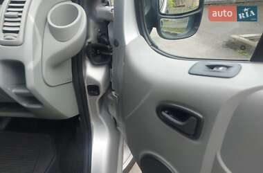 Грузовой фургон Renault Trafic 2013 в 