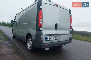 Грузовой фургон Renault Trafic 2013 в 
