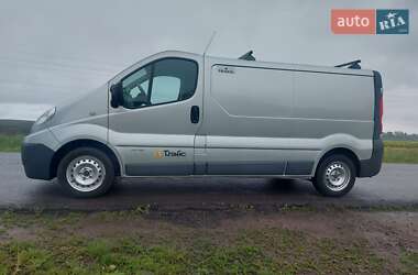Грузовой фургон Renault Trafic 2013 в 