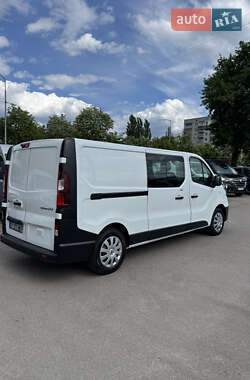 Грузопассажирский фургон Renault Trafic 2018 в 
