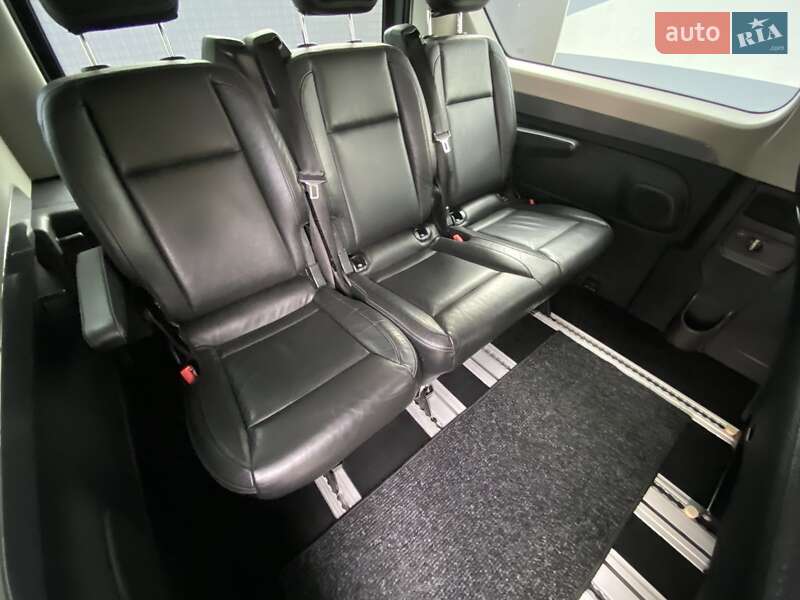 Минивэн Renault Trafic 2018 в 