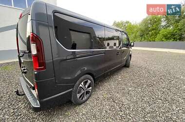 Минивэн Renault Trafic 2018 в 