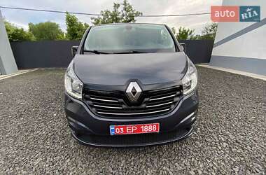 Минивэн Renault Trafic 2018 в 
