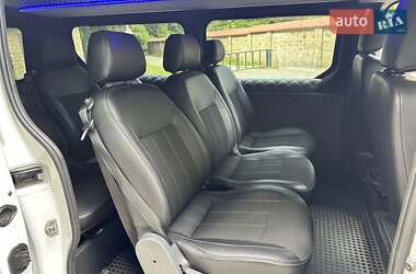 Мінівен Renault Trafic 2016 в 