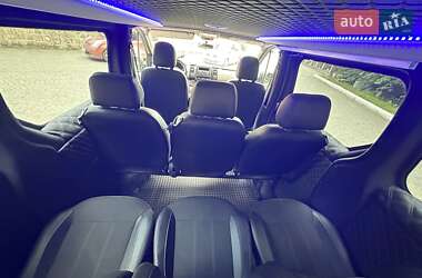 Мінівен Renault Trafic 2016 в 