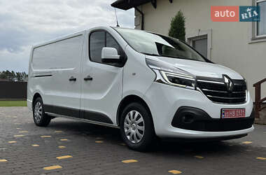 Грузовой фургон Renault Trafic 2021 в 
