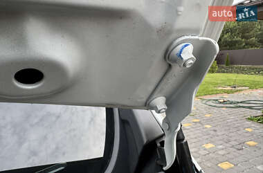 Грузовой фургон Renault Trafic 2021 в 