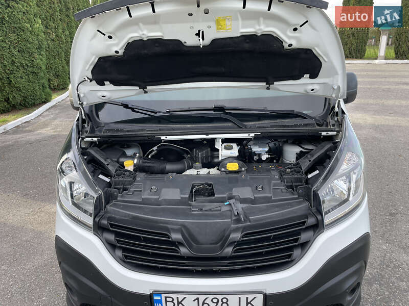 Минивэн Renault Trafic 2019 в Дубно
