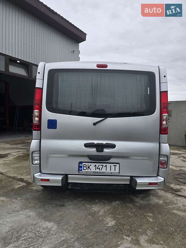 Минивэн Renault Trafic 2010 в Костополе