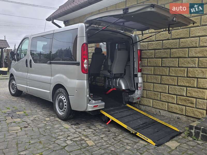 Минивэн Renault Trafic 2010 в Костополе