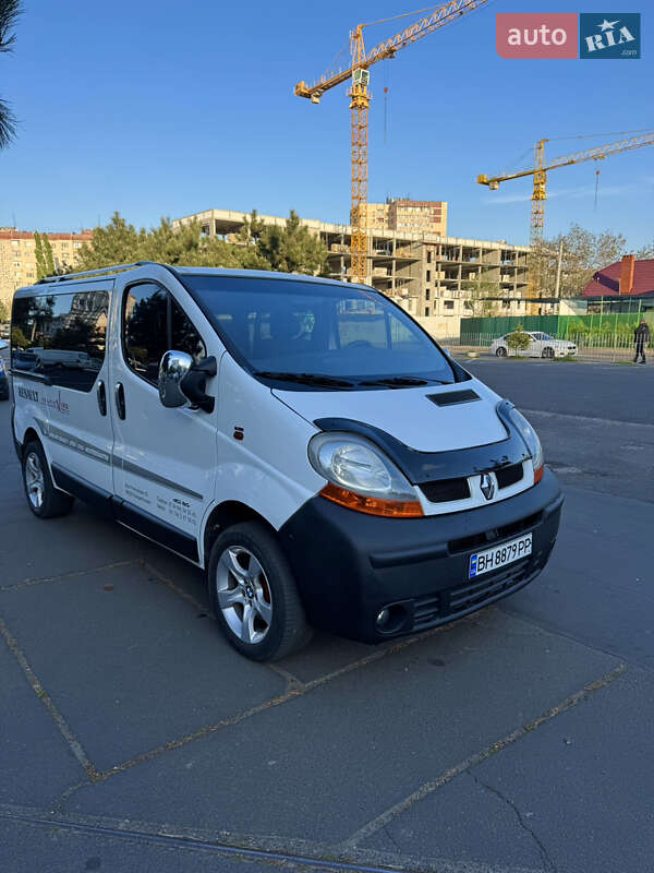 Мінівен Renault Trafic 2002 в Одесі