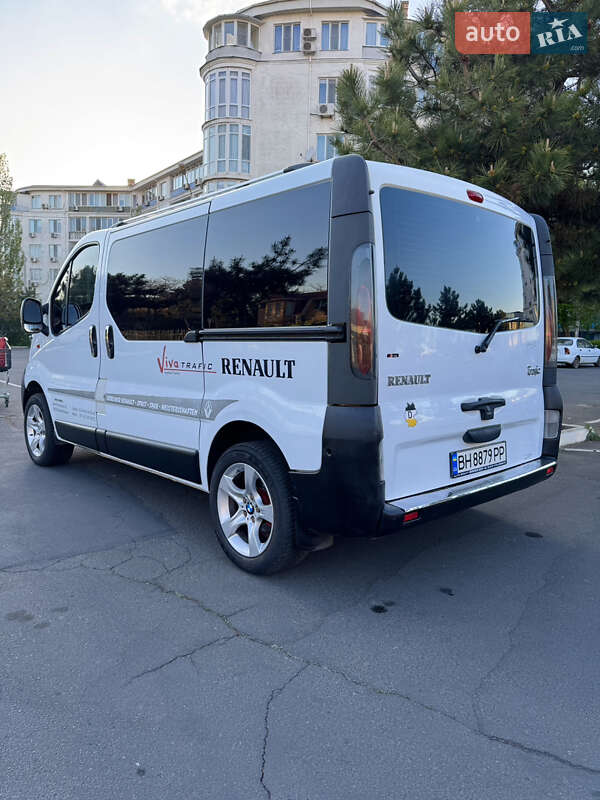 Мінівен Renault Trafic 2002 в Одесі