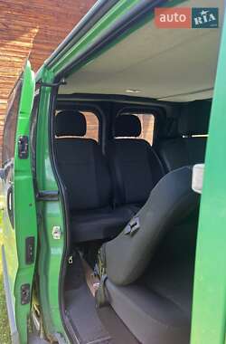 Мінівен Renault Trafic 2013 в 