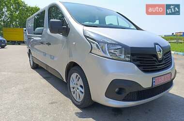 Грузопассажирский фургон Renault Trafic 2016 в Киеве