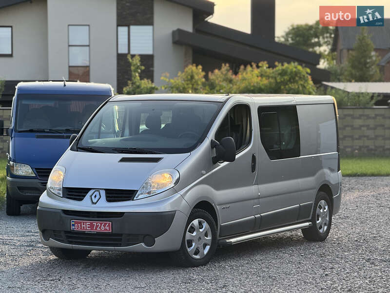 Renault Trafic 2011