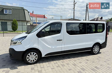 Минивэн Renault Trafic 2020 в 