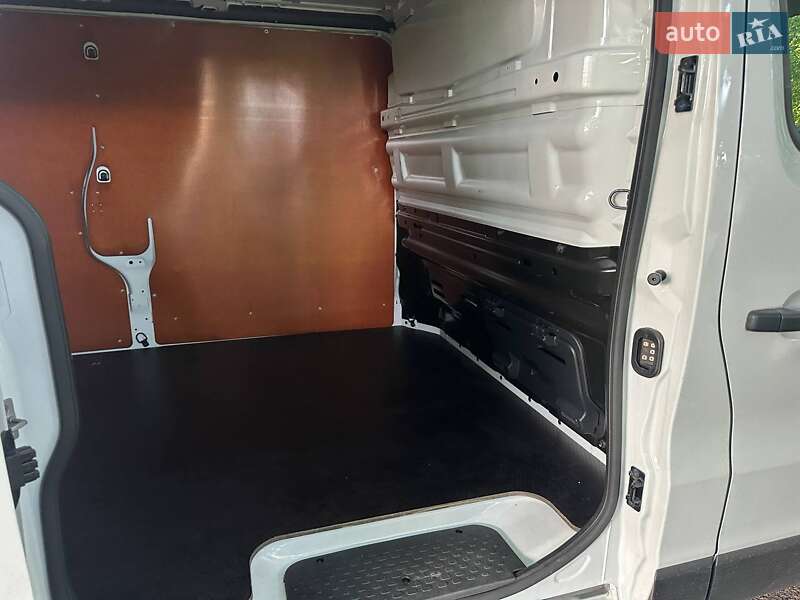 Грузовой фургон Renault Trafic 2021 в Ровно
