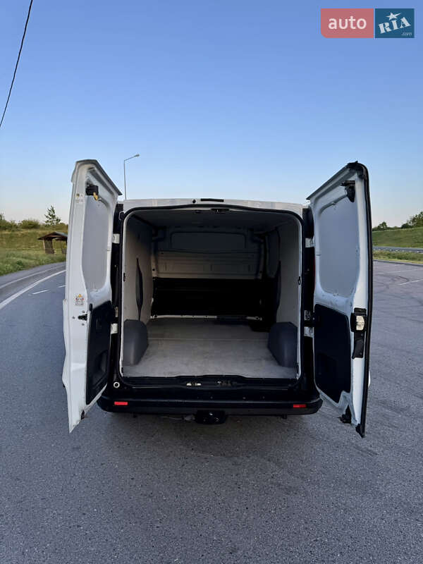 Грузовой фургон Renault Trafic 2016 в Полтаве