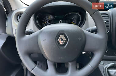 Грузовой фургон Renault Trafic 2016 в 