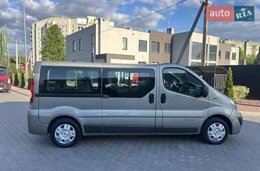 Минивэн Renault Trafic 2012 в Луцке
