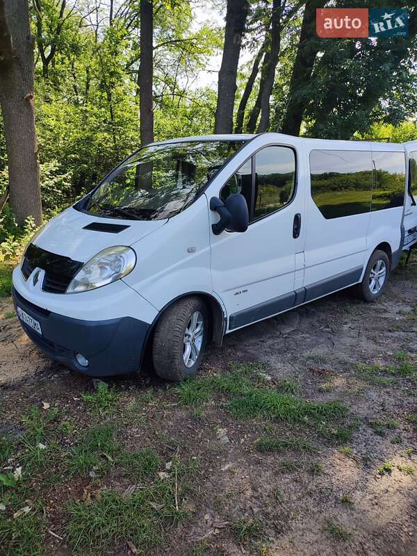 Мінівен Renault Trafic 2008 в Харкові
