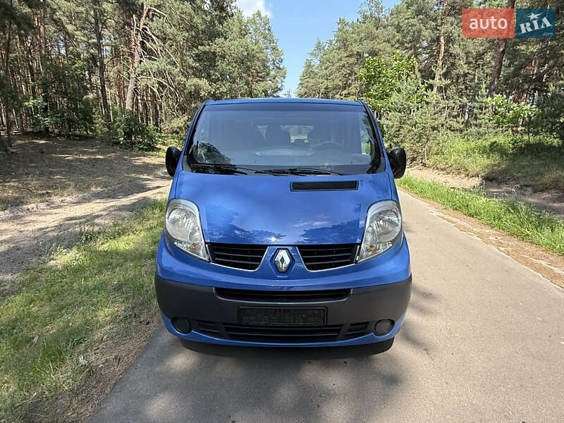 Минивэн Renault Trafic 2014 в Киеве