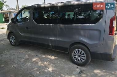 Микроавтобус Renault Trafic 2020 в 