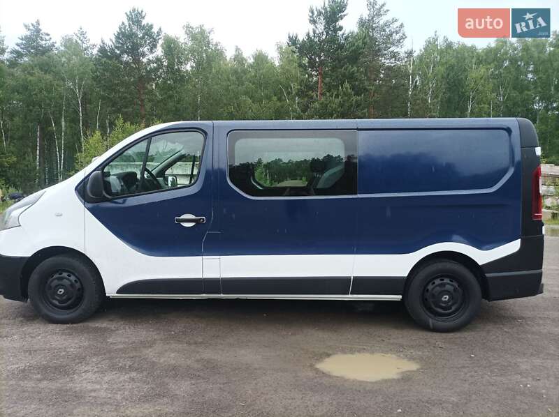 Минивэн Renault Trafic 2017 в Сарнах