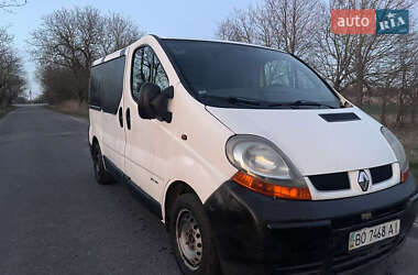 Грузовой фургон Renault Trafic 2004 в 