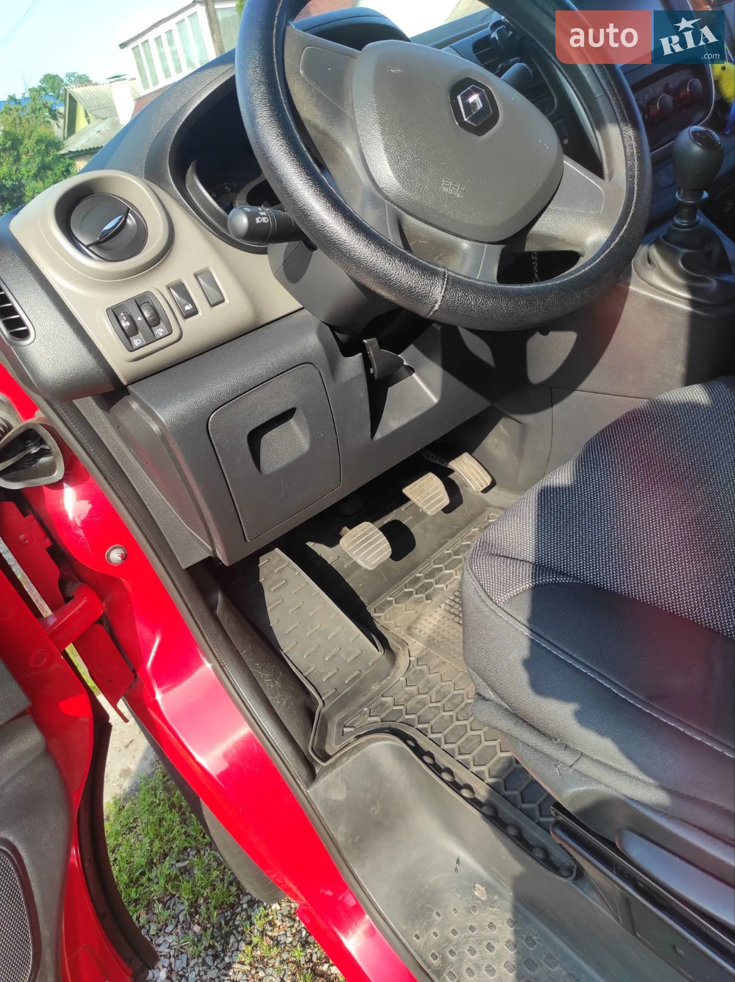 2015 Renault Trafic - мініатюра 4