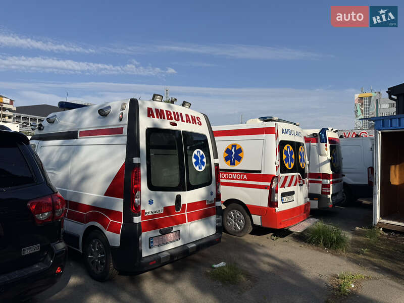 Автомобіль швидкої допомоги Renault Trafic 2013 в Києві