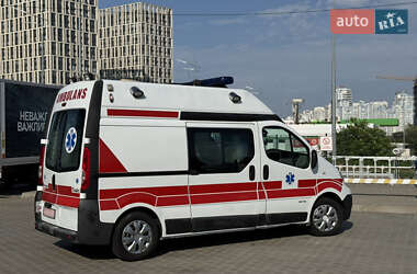 Автомобиль скорой помощи Renault Trafic 2013 в 